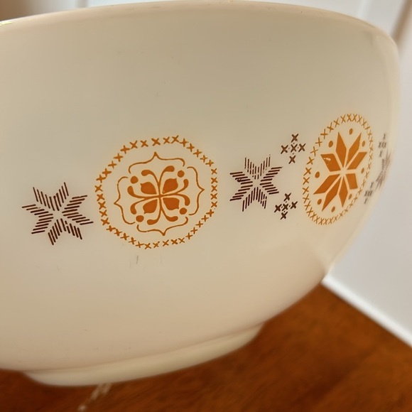 Vintage Pyrex Town & Country Patterned Yellow & White Mixing Bowls 60's 70's - Picture 4 of 6